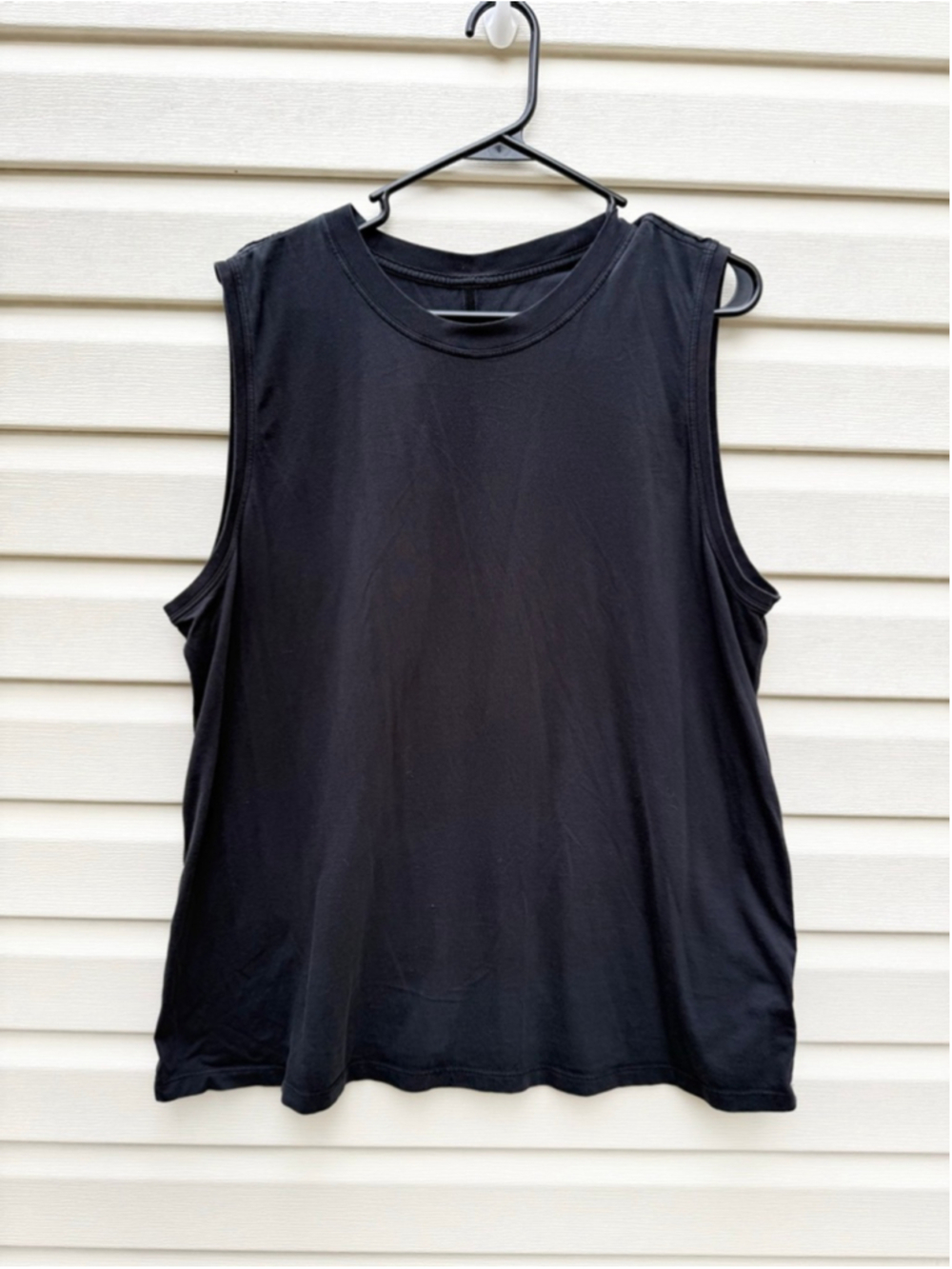Lululemon Black Sleeveless Muscle Tank Top Women’s Large/XL